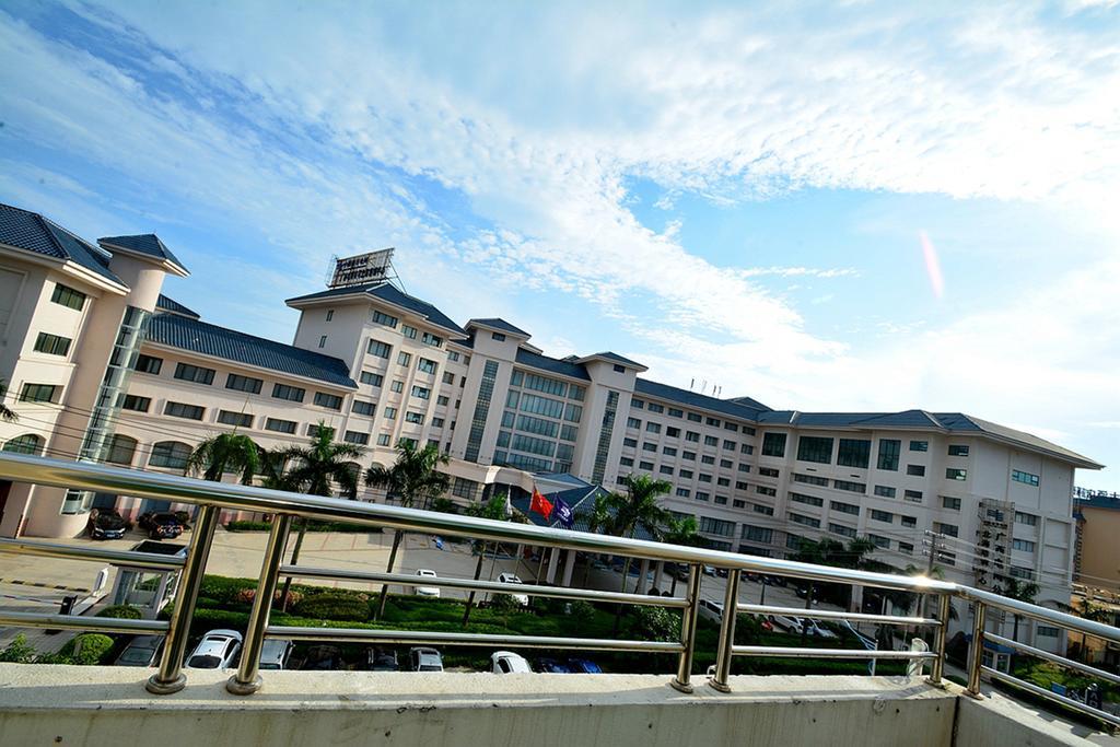 Chenhai Resort Beihai Exteriör bild