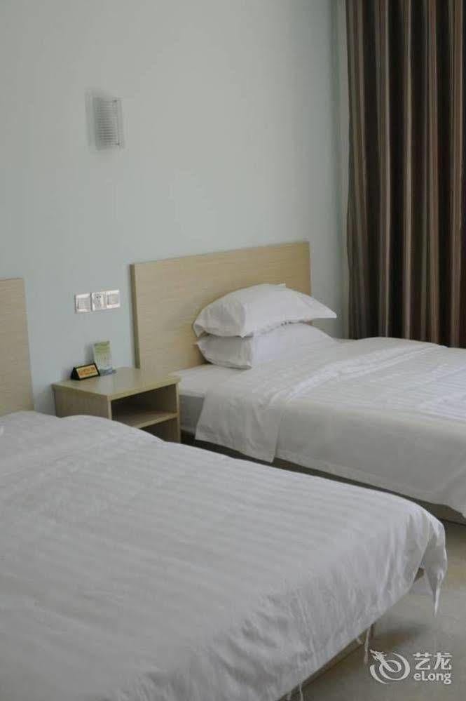 Chenhai Resort Beihai Exteriör bild